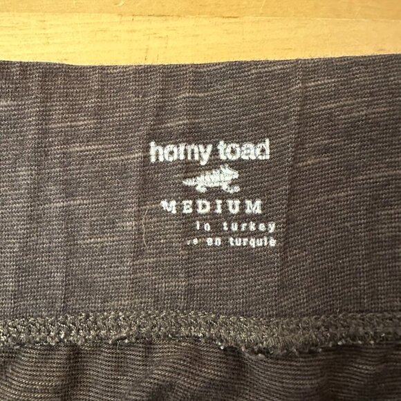 Horny Toad skirt, dark gray, medium, very good condition - Picture 2 of 7